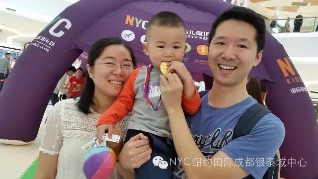 NYC紐約國際成都銀泰城早教中心：NYC歡樂爬爬賽又開始報名啦！